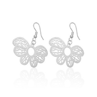 Boucles d'oreilles pendantes papillon style dentelle